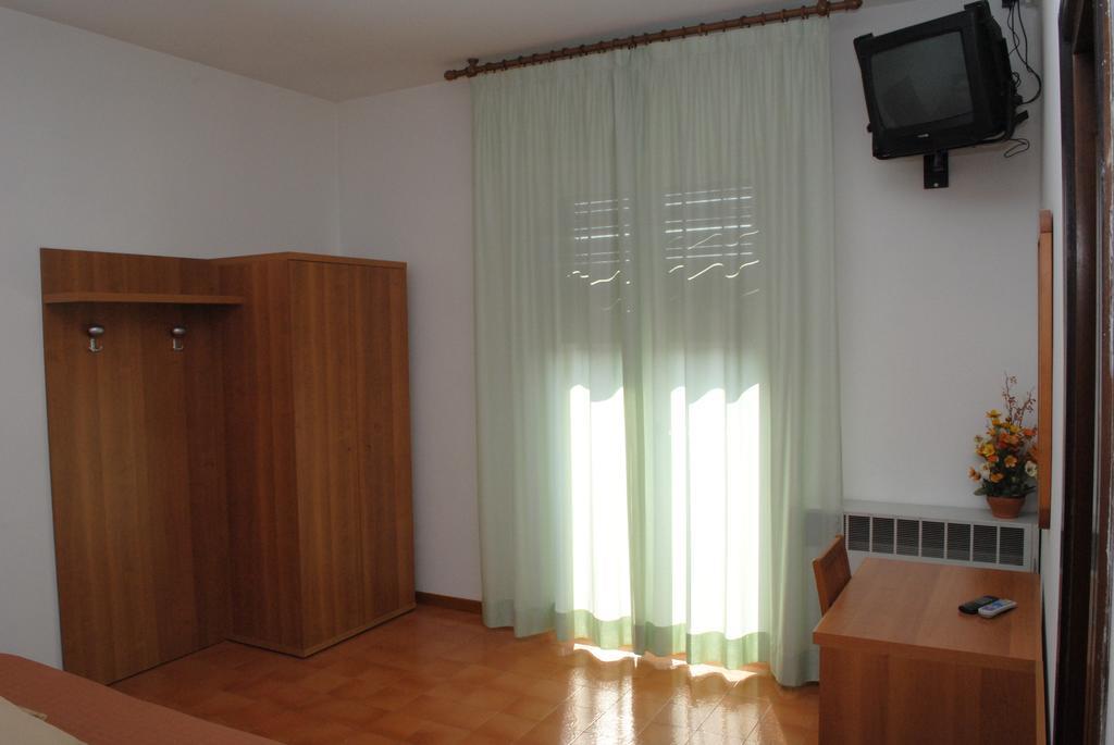 Albergo "Da Mario" Pianoro Zimmer foto